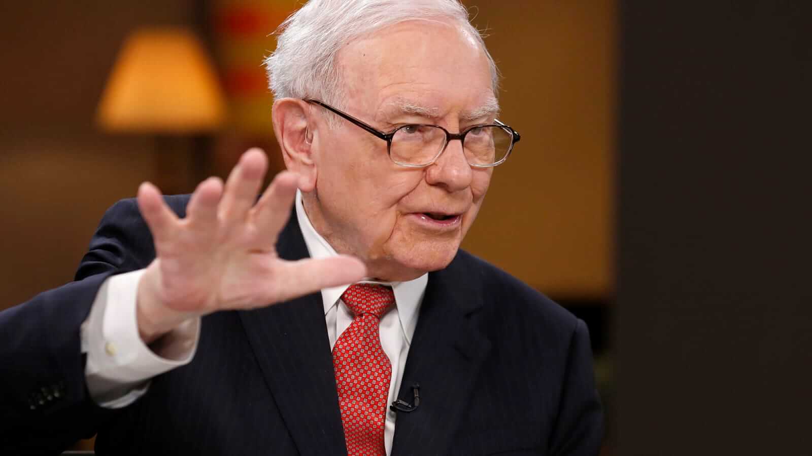 Насколько выгодны вложения в Биткоин. Руководитель компании Berkshire Hathaway Уоррен Баффетт. Фото.