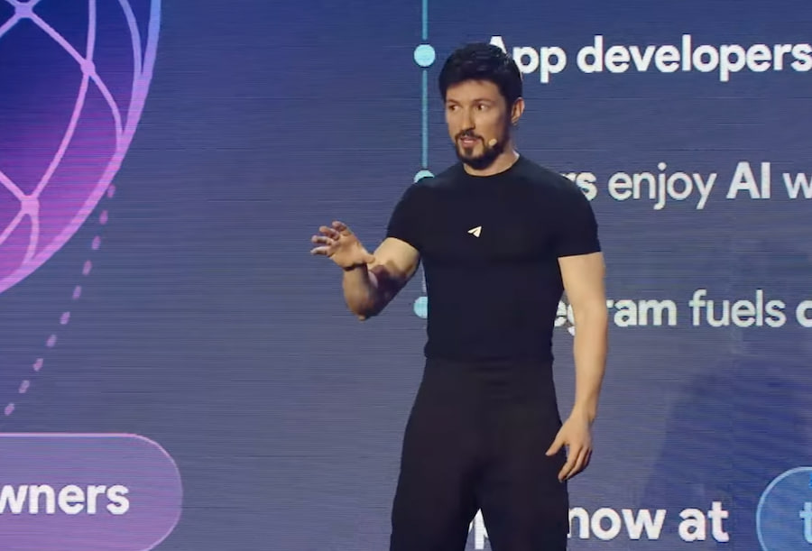 Выступление Дурова с анонсом Cocoon на форуме Blockchain Life 2025